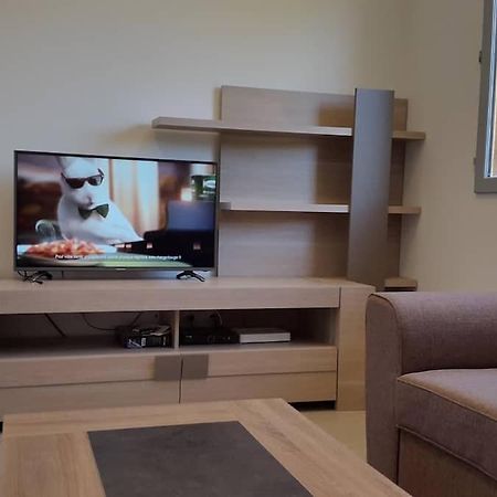 Studio Climatise Avec Terrasse Et Wi Fi . Apartment แซ็งต์-มาร์เซล-เลส์-วาล็องซ์ ภายนอก รูปภาพ